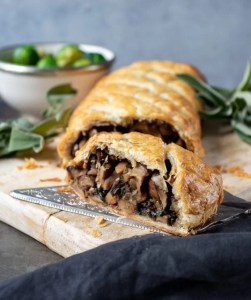 pic of vegan food recipes and a mushroom wellington for xmas dinner