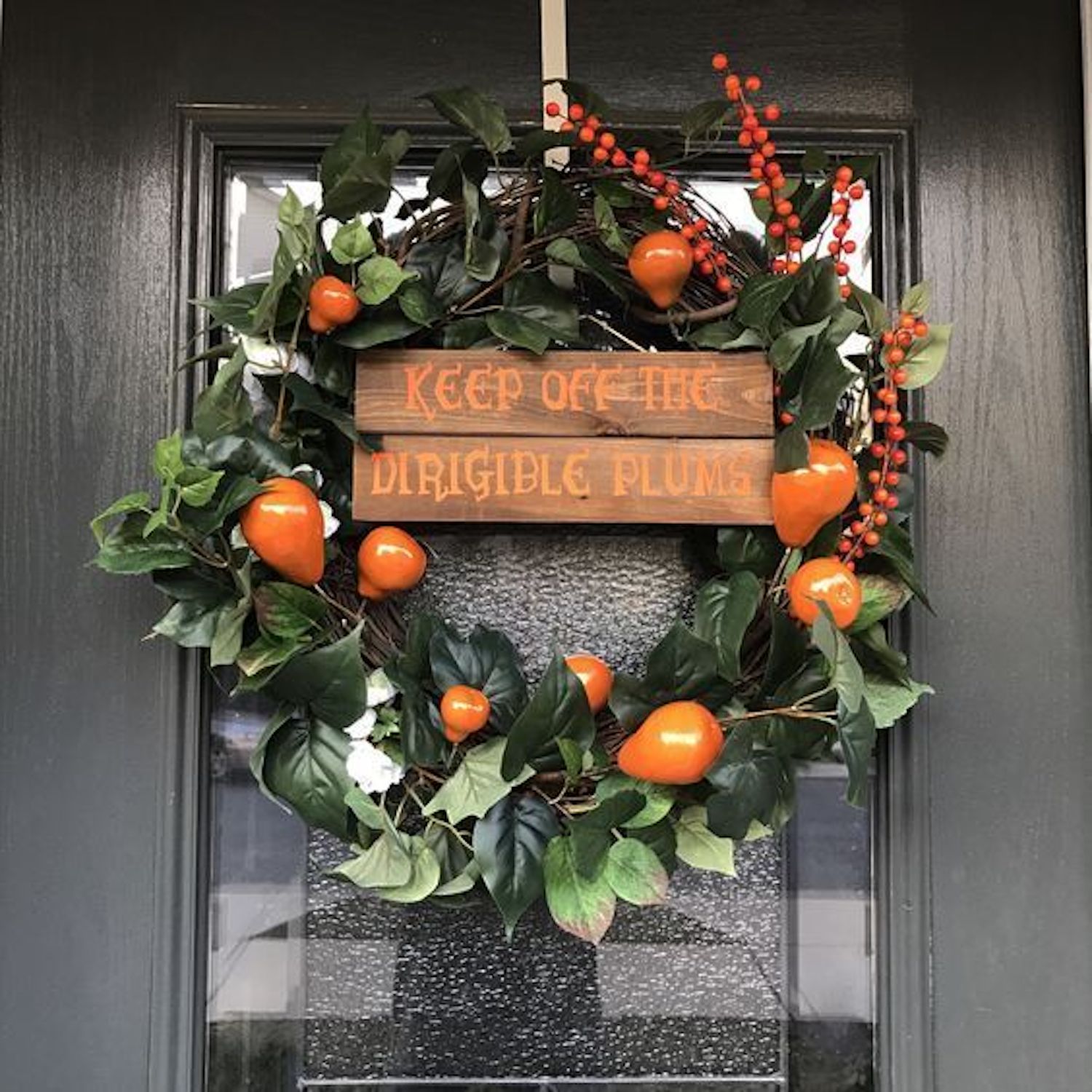 Dirigible Christmas Wreath