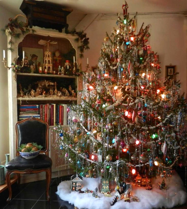 Traditional style Christmas tree decorate with vintage ornaments